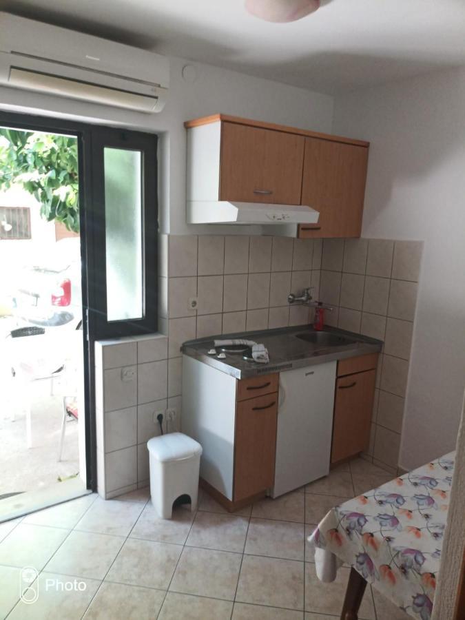 Kontin 2 Apartment Stari Grad  Ngoại thất bức ảnh