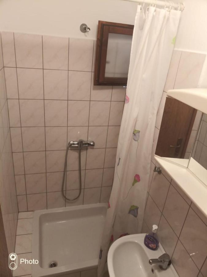 Kontin 2 Apartment Stari Grad  Ngoại thất bức ảnh